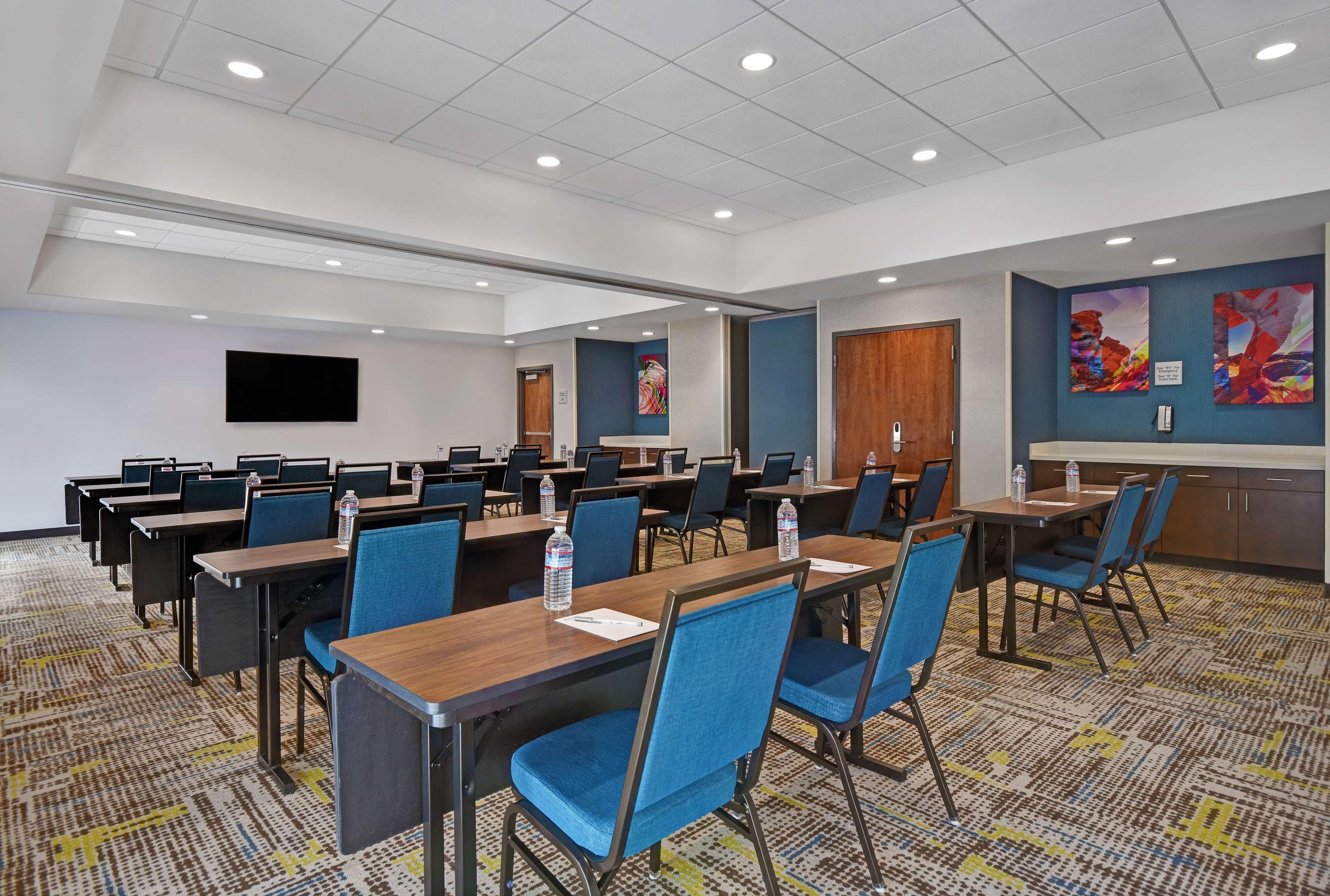 Hampton Inn Las Vegas Strip South, Nv 89123 Экстерьер фото